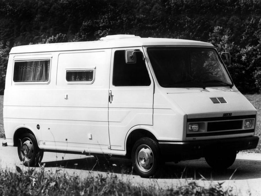  Fiat 242 Camper 1974 года  (фото 1 из 1)